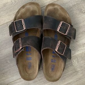 Barely worn Birkenstocks- without box